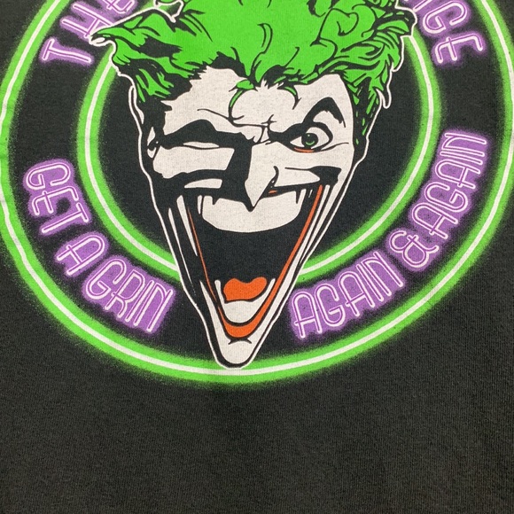 The JOKER tee “ The Laugh Lounge Get a Grin Again & Again” - Picture 6 of 7